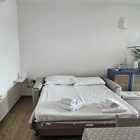 Il Mistralino Apartment *